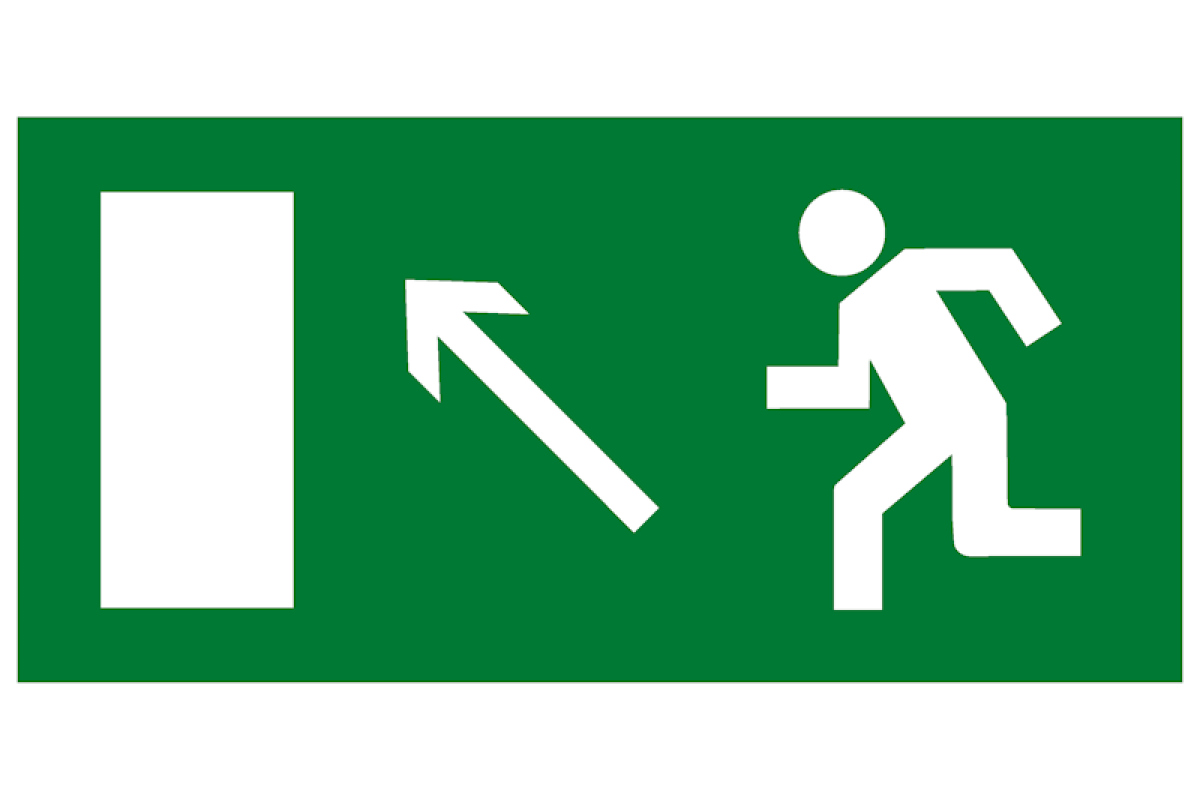 Направление движения к более. Знак безопасности "направление к эвакуационному выходу налево" BL-315.e04.. "Направление к эвакуационному выходу по лестнице вниз направо" е13. Направление к эвакуационному выходу налево е04. Табличка направление к эвакуационному выходу е04.