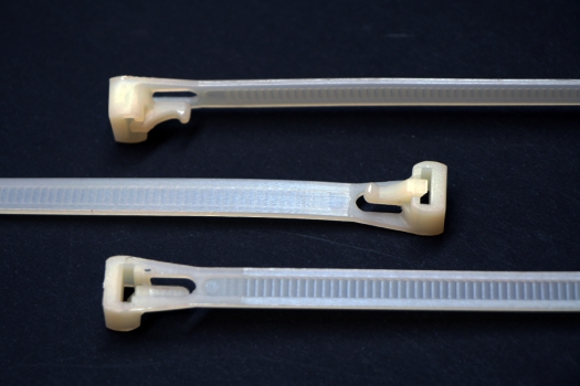 Кабельная стяжка 7,2x400 белая, многоразовая (100шт)