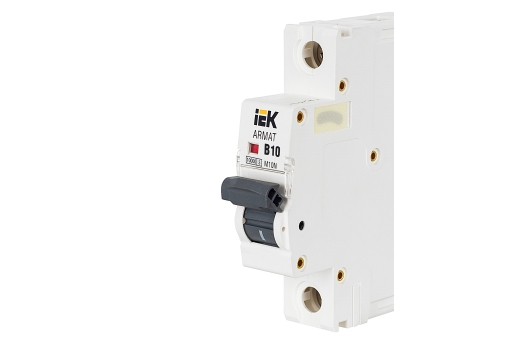 ARMAT Автоматический выключатель M10N 1P B 10А IEK